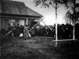 Раздача крестьянам в ссуду хлеба в городе Княгинине 1892