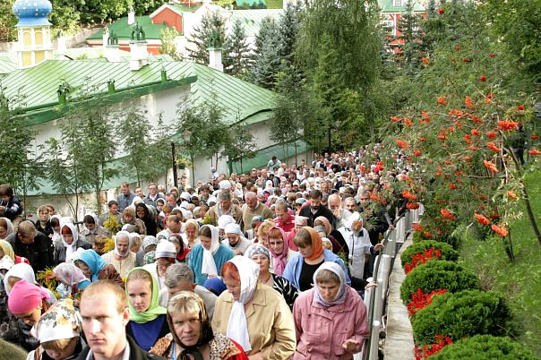 Жизнь обители