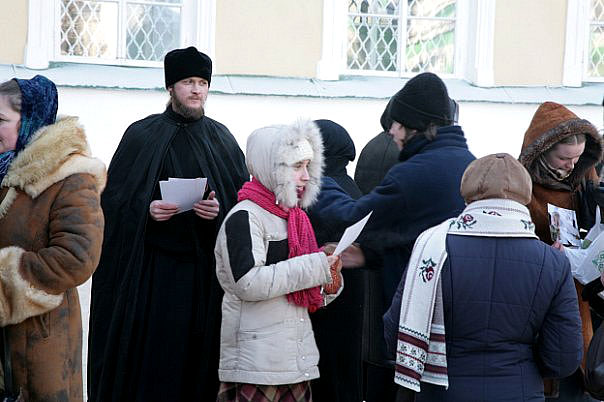 Жизнь обители