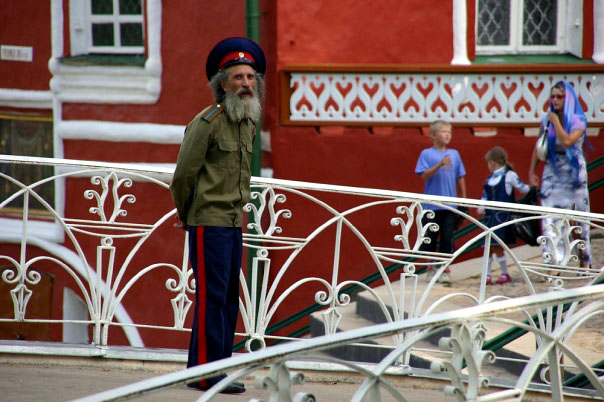 Жизнь обители