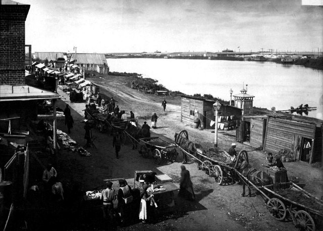 1896 Общий вид на Лубочные ряды и Мещерское озеро