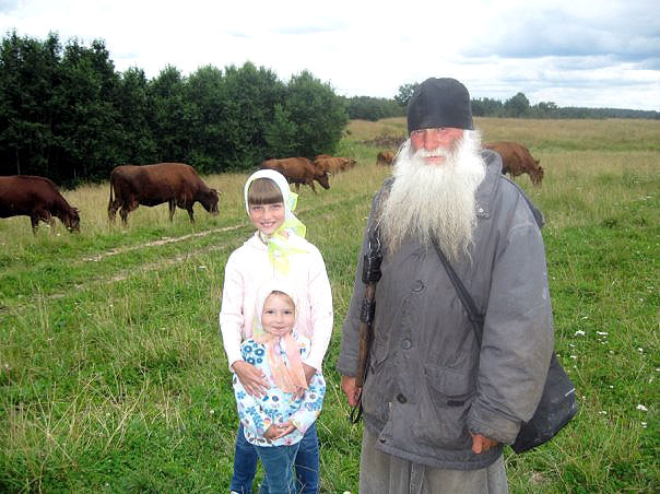Жизнь обители